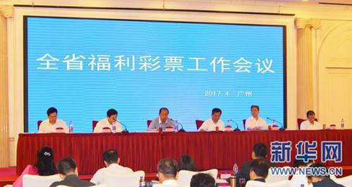 习近平十分关心新闻工作者 这些要求，要牢记 2018-11-23 习近平十分关心新闻工作者。