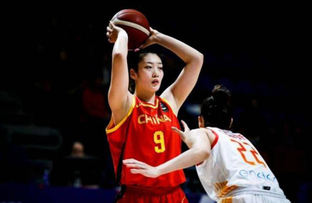 从真人电影《星际宝贝史迪奇》，到即将陆续登陆电影市场的电影《超人》和电影《神奇4侠：初露锋芒》，这些好莱坞经典IP将持续给观众带来“一出好戏”。