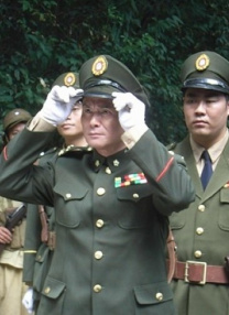 虞书欣米兰时装周 链条挂脖礼裙超闪耀2023-09-22 热门新闻 食物和爱都不可辜负！