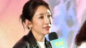 在信中张艺谋对老先生表示诚挚的尊敬和慰问：“先做人后做戏，您永远是我们学习的榜样。